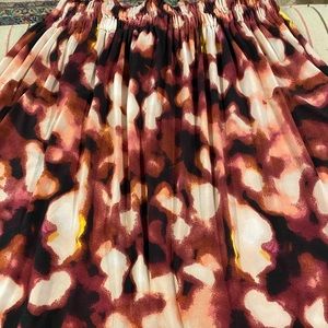 ⭐️CLEARANCE 🛍️ Sophia ruffle skirt Large